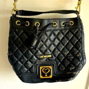 Love Moschino bag.. peeling